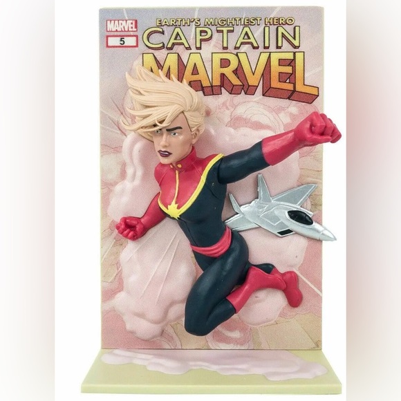 Loot Crate Other - New in box captain marvel 3d standee